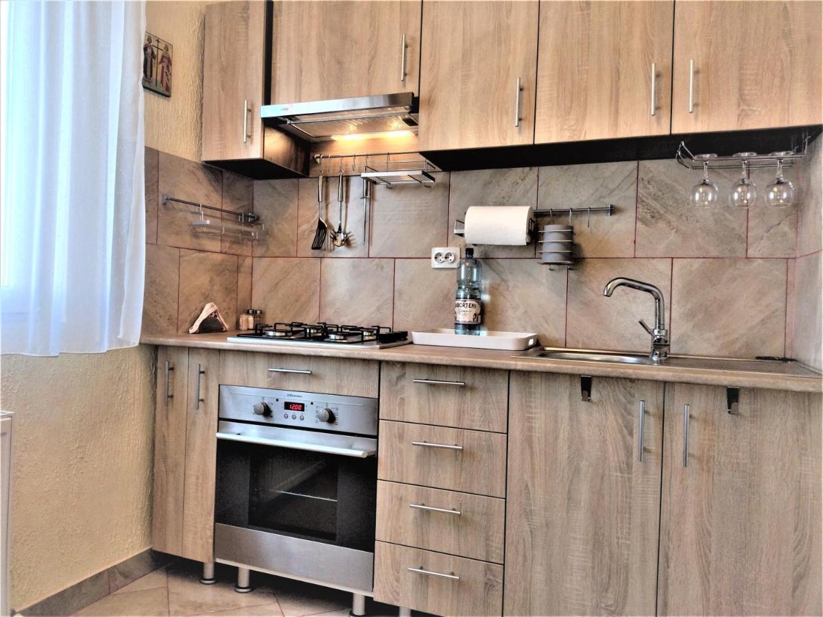Apartament Anca Бухарест Экстерьер фото